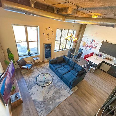 Mccormick Place 3Br Luxury Penthouse Duplex With Personal Rooftop And Optional Parking For 8 Guests In Chicago South Loop Exterior photo