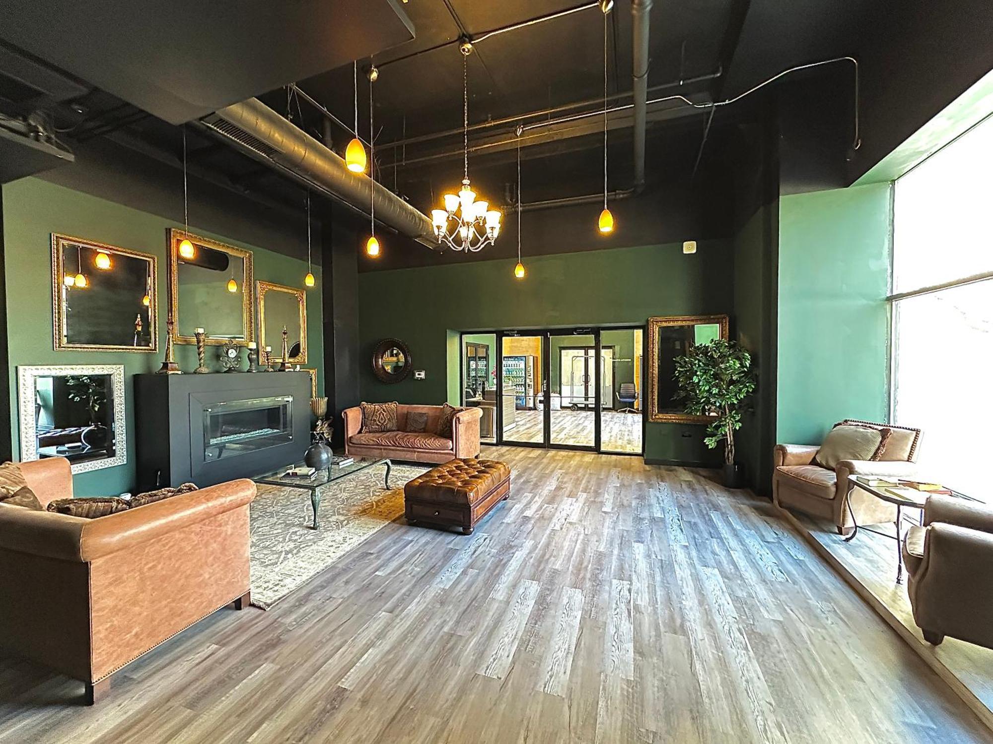 Mccormick Place 3Br Luxury Penthouse Duplex With Personal Rooftop And Optional Parking For 8 Guests In Chicago South Loop Exterior photo