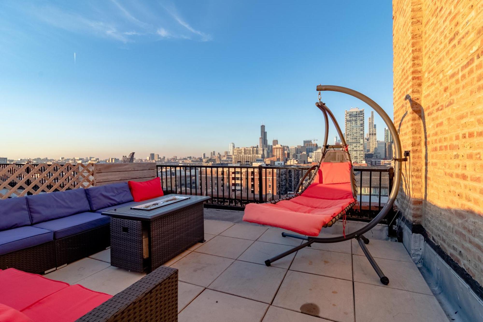 Mccormick Place 3Br Luxury Penthouse Duplex With Personal Rooftop And Optional Parking For 8 Guests In Chicago South Loop Exterior photo